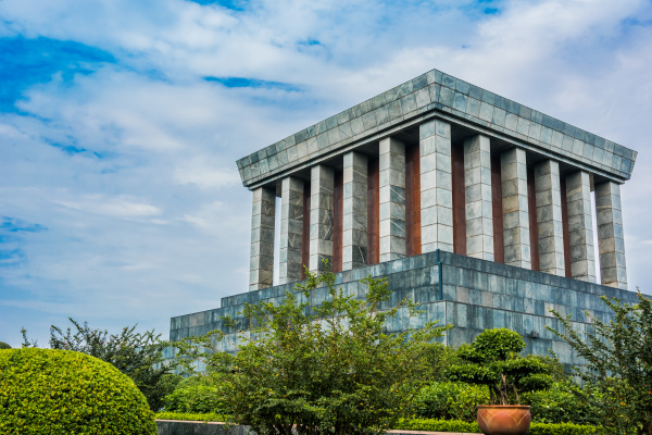 Das Pr Sident Ho Chi Minh Mausoleum In Hanoi Vietnam Stockfoto