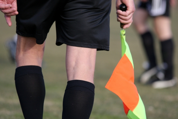 fussball schiedsrichter assistent