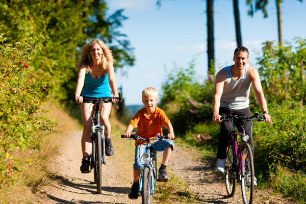 Familie fährt Fahrrad als Sport Stock Photo 4224014 Bildagentur PantherMedia