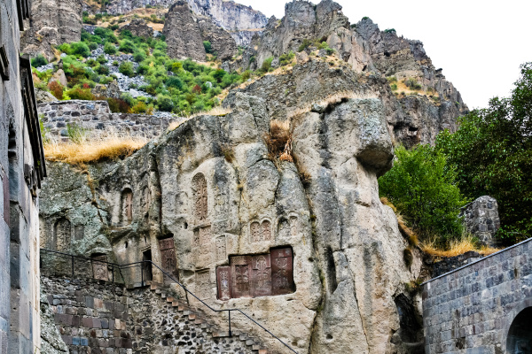 mittelalterliches geghardkloster in armenien