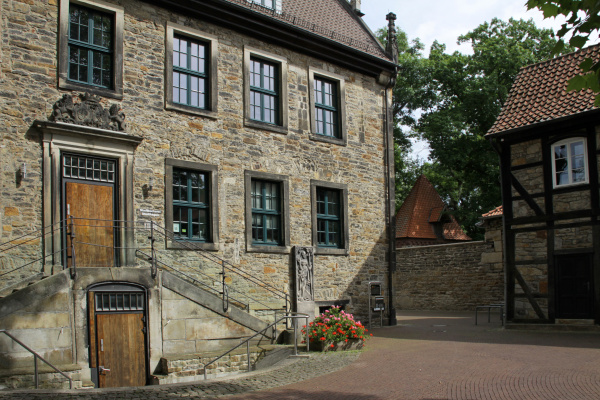 Medien-Nr. 15385621