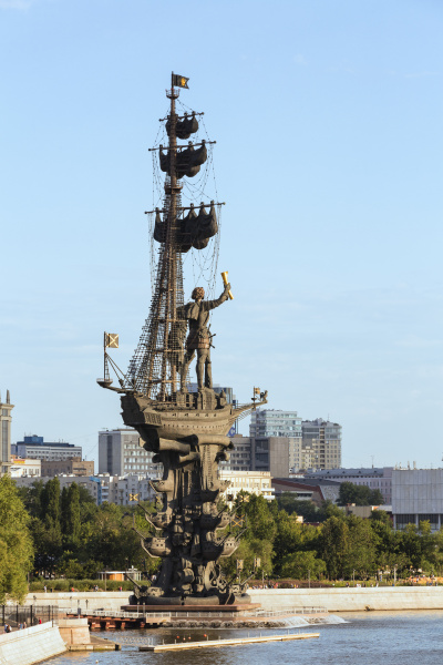 russland moskau peter das grosse denkmal