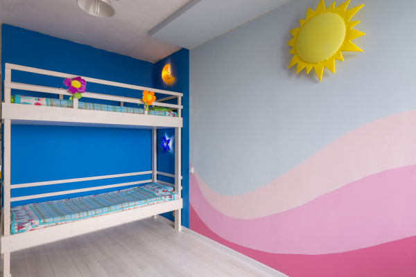 innenraum eines kinderzimmers fuer zwei maedchen