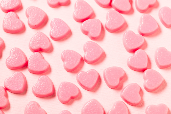 rosa schokoladenbonbons