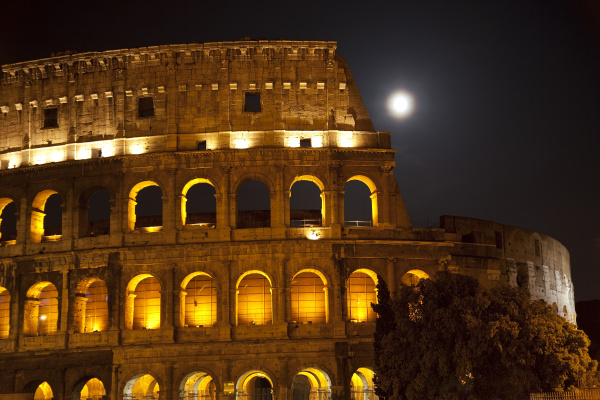 kolosseum grosse mond details rom italien
