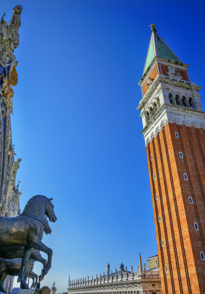 markusbasilika pferde campanile glockenturm markusplatz venedig