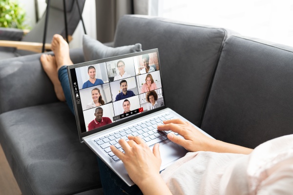 webinar meeting aufruf fuer online videokonferenzen