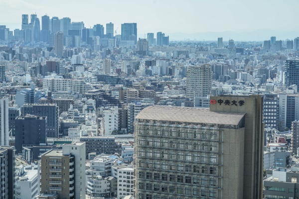 tokyo skyline von der bunkyo civic