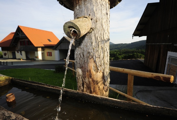 trinkwasserbrunnen und wasserversorgung