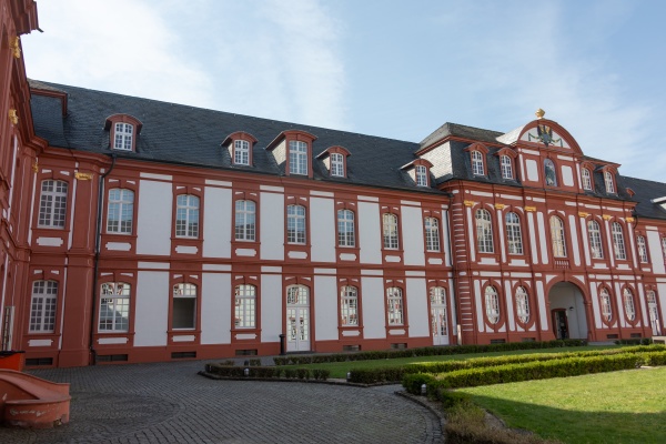 Medien-Nr. 35871483