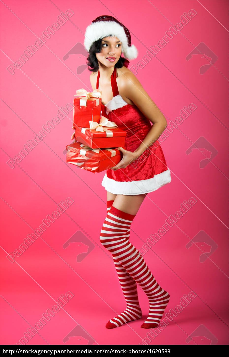 Weihnachtsfrau Mit Geschenk Lizenzfreies Bild 1620533 Bildagentur Panthermedia 9558