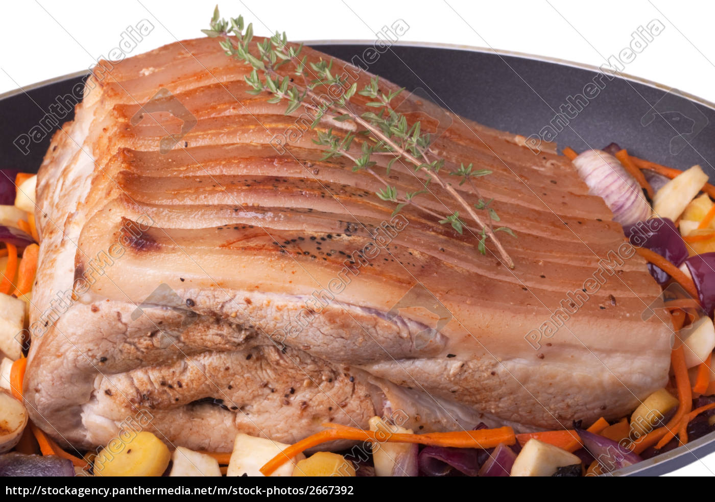 Schweinebraten in einer Pfanne - Lizenzfreies Foto - #2667392 ...