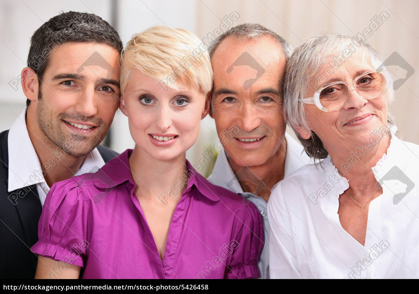 60 Jahre Alter Mann Und Eine Frau Mit 30 Jahriger Stock Photo Bildagentur Panthermedia