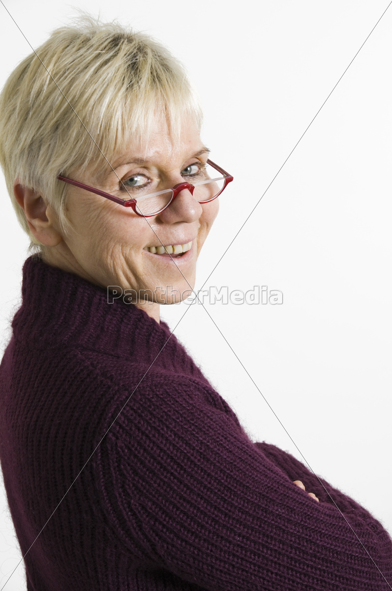 Mature Woman Looking Back Stockfoto 9837234 Bildagentur Panthermedia