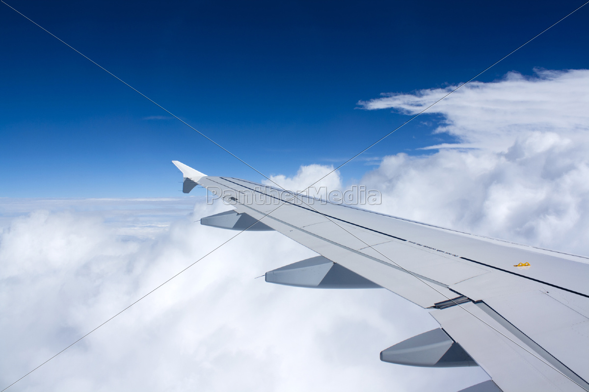 Ausblick aus einem Fenster im Flugzeug Sicht auf