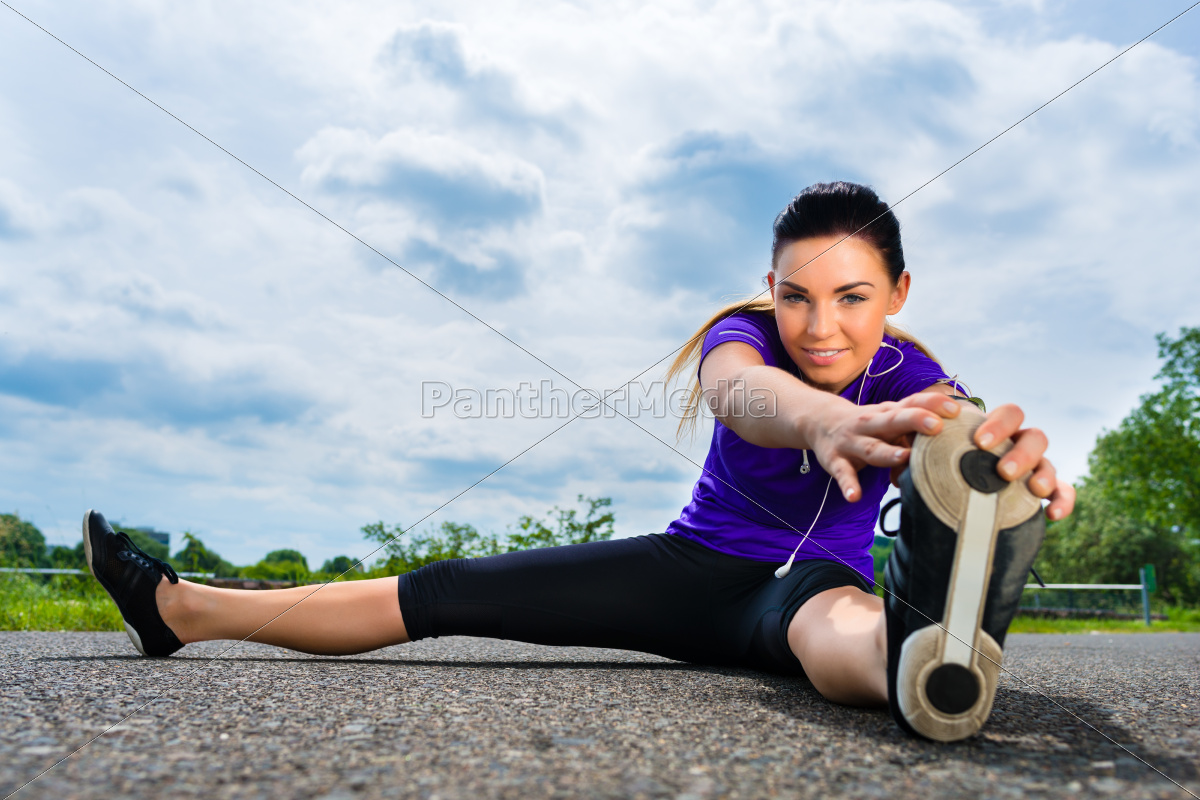 Fitness Sport Frau Trainieren Laufen Joggen Stock Photo Bildagentur Panthermedia