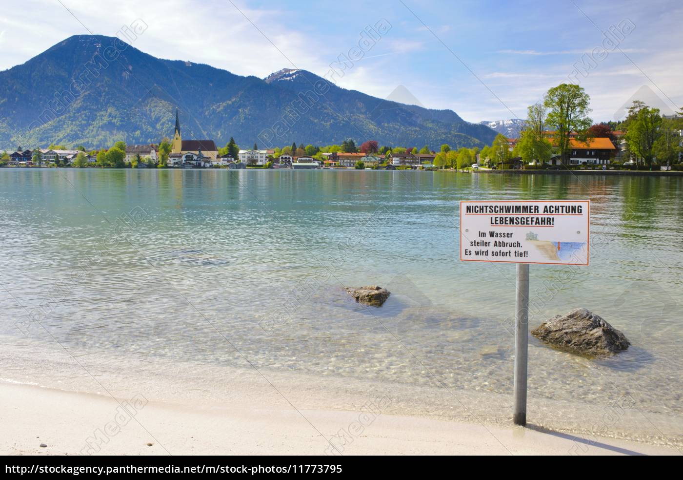 Sandstrand am Tegernsee in Bayern - Lizenzfreies Bild - #11773795 ...