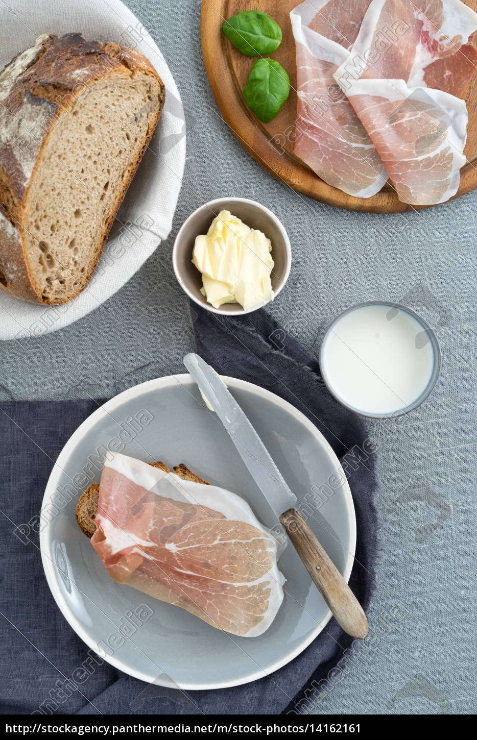 Brot mit Parmaschinken - Lizenzfreies Bild - #14162161 | Bildagentur ...