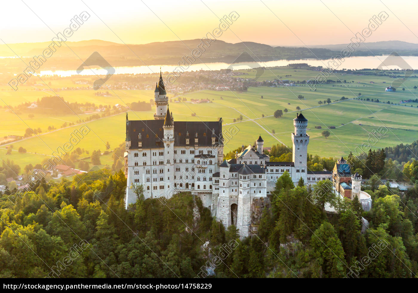 Leinwandbild 120x80cm auf Keilrahmen Deutschland,Schloss,Neuschwanstein,Herbst 