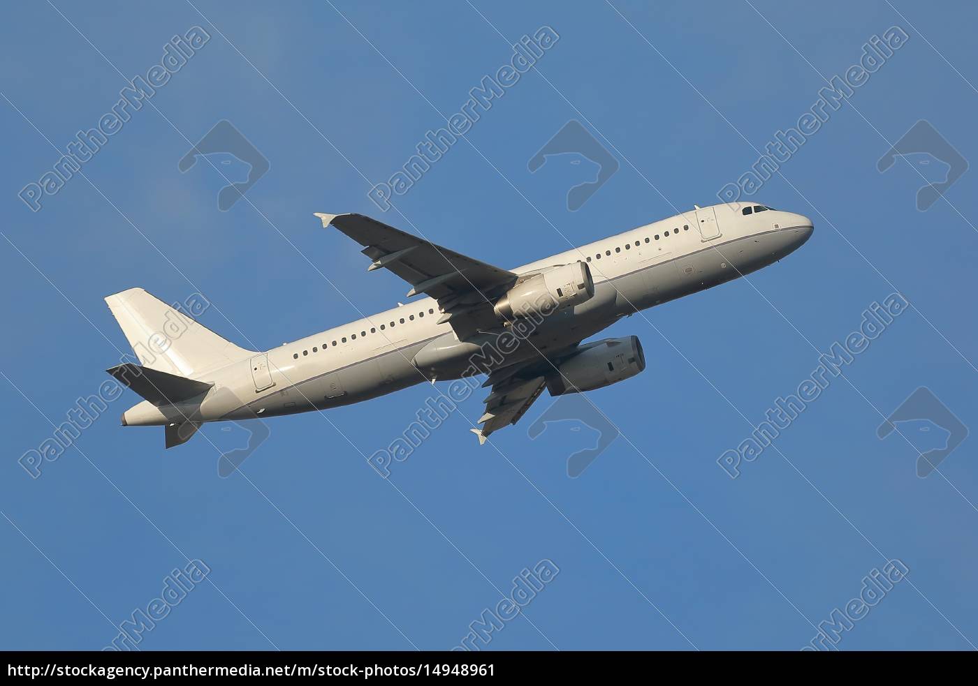 Plane Climbing - Stockfoto - #14948961 | Bildagentur PantherMedia