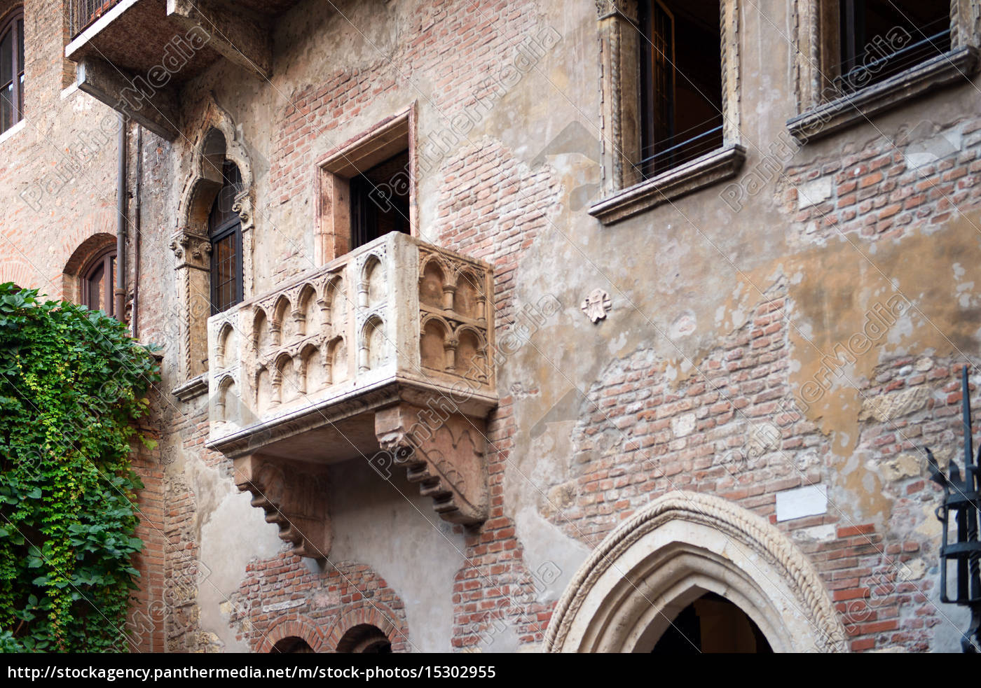 Balkon Von Julia In Verona Romeo Julia Stockfoto 15302955 Bildagentur Panthermedia