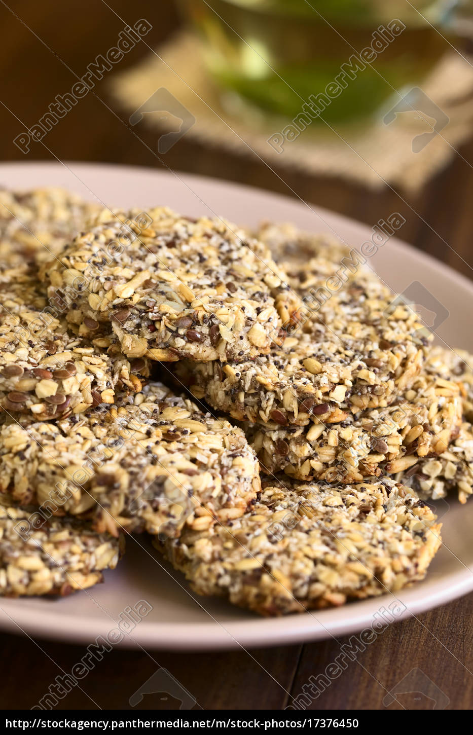 vegan haferflocken und bananen-plätzchen - Stockfoto - #17376450 ...