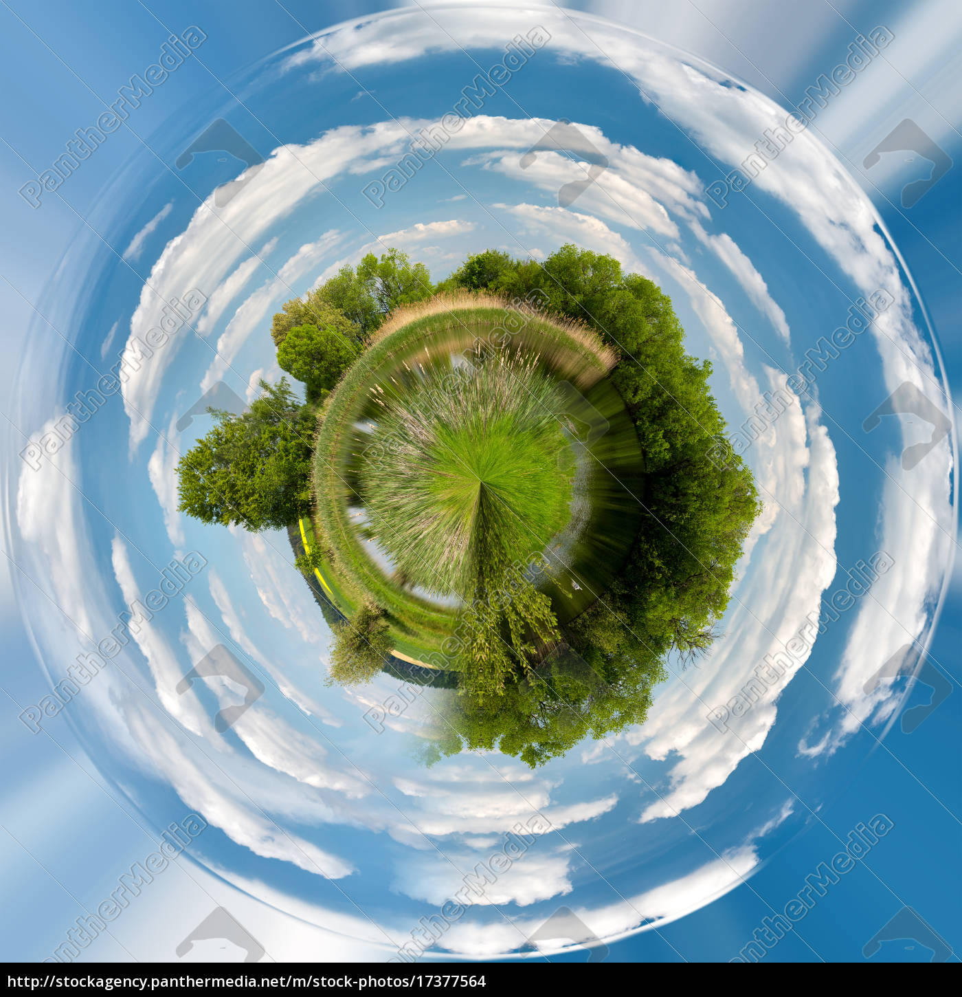 Schone Sommer Landliche Landschaft Winziger Planet Lizenzfreies Foto Bildagentur Panthermedia