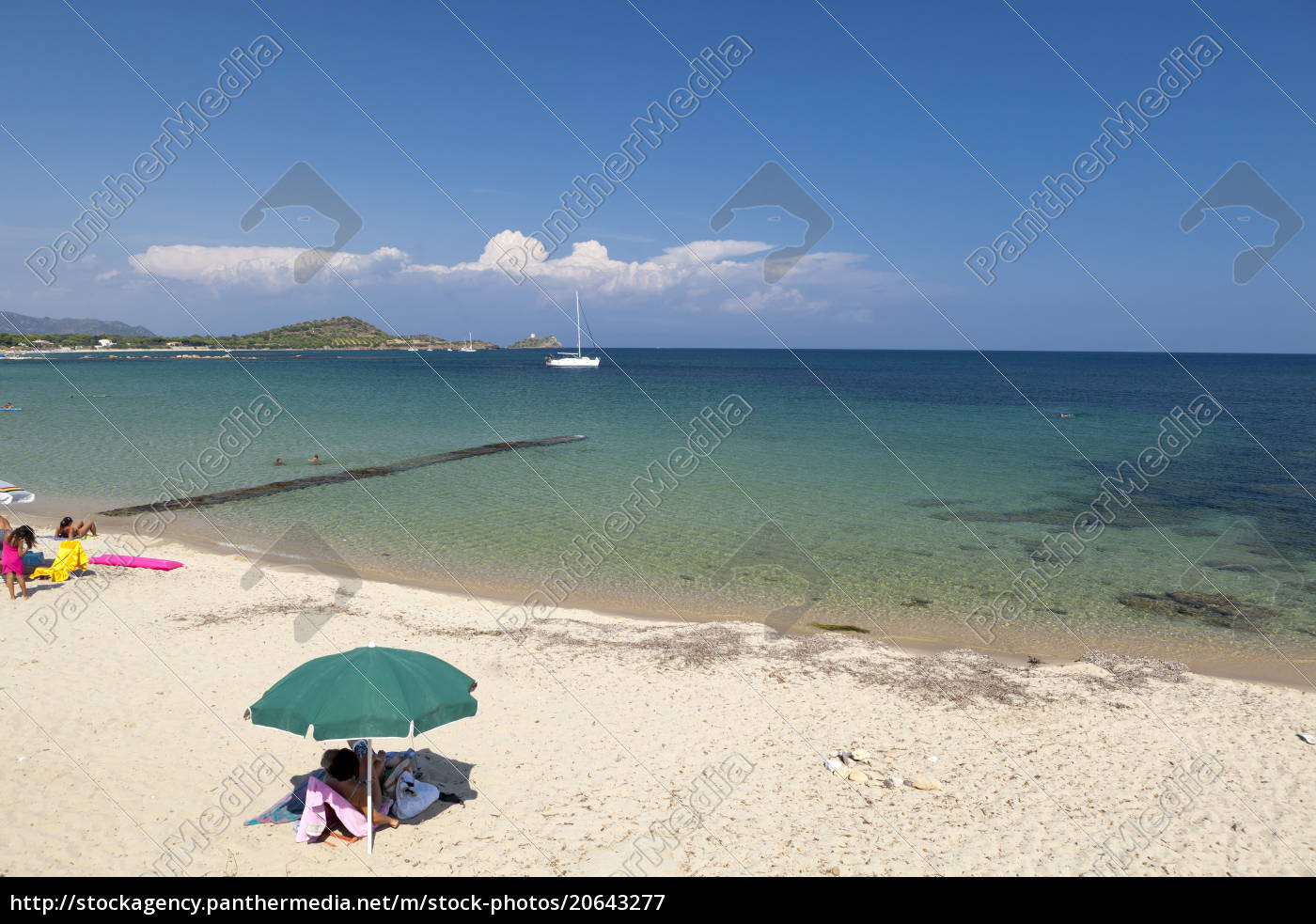 Strand Baia Di Nora Cagliari Sardinien Italien Lizenzpflichtiges Bild Bildagentur Panthermedia