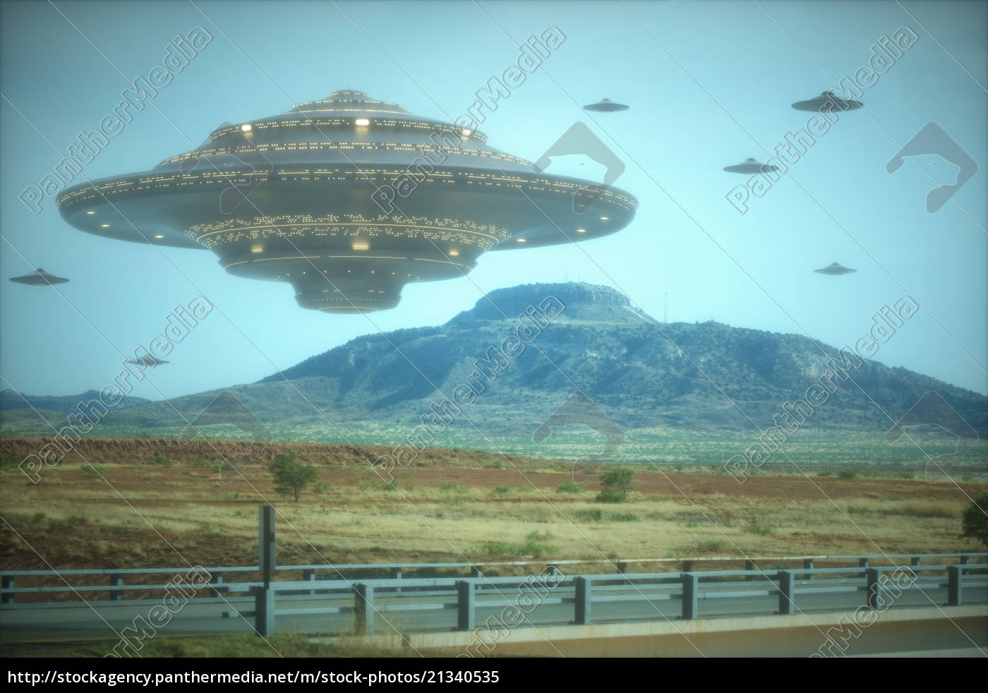 alien-mutterschiff - Lizenzfreies Bild #21340535 | Bildagentur PantherMedia