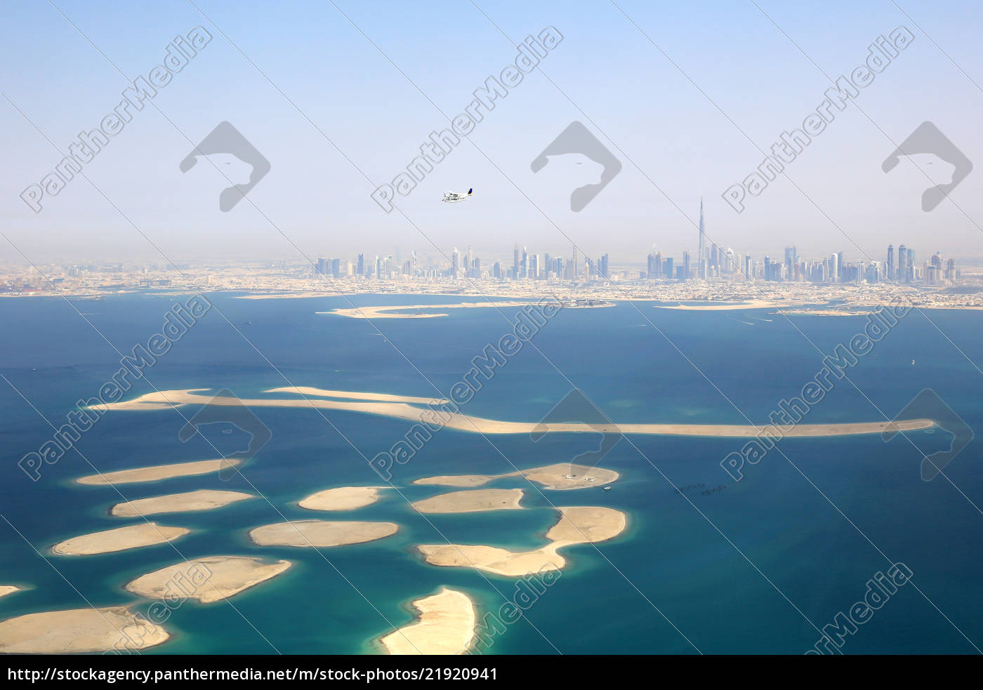 Dubai The World Welt Insel Inseln Burj Khalifa Lizenzfreies Bild Bildagentur Panthermedia