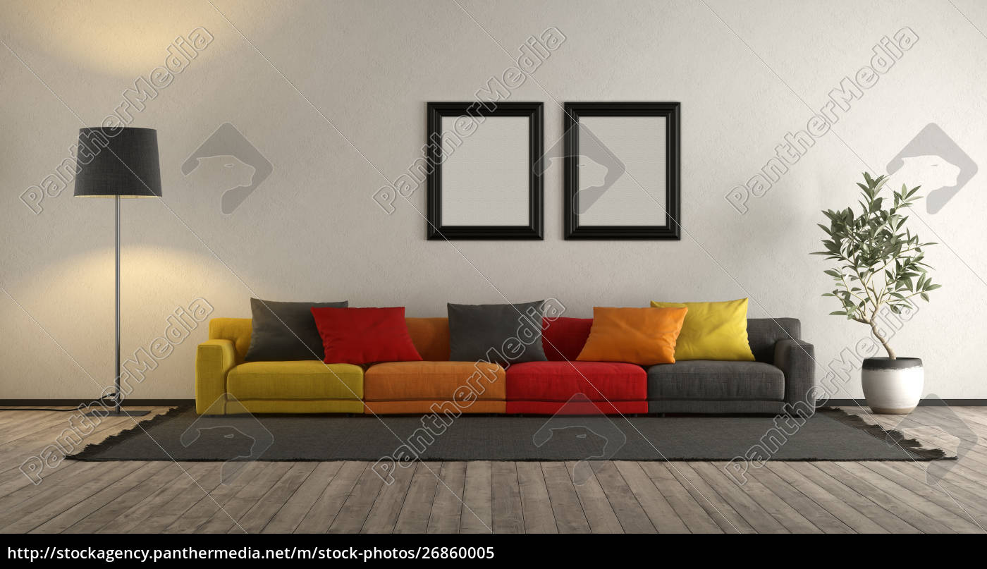 Buntes Sofa im Wohnzimmer - Stockfoto 26860005 | Bildagentur PantherMedia