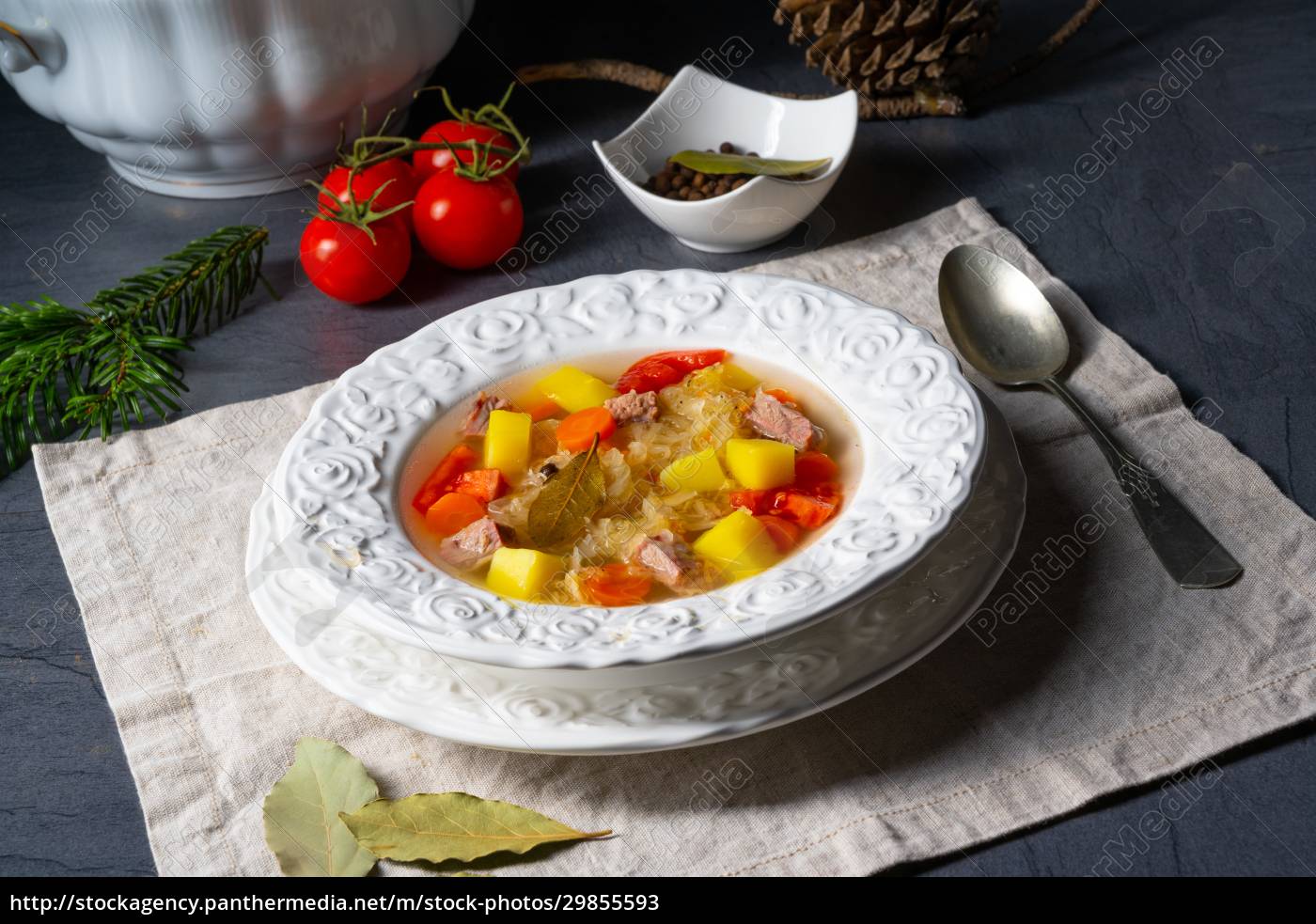 kapusniak leckere polnische Sauerkrautsuppe - Lizenzfreies Bild ...